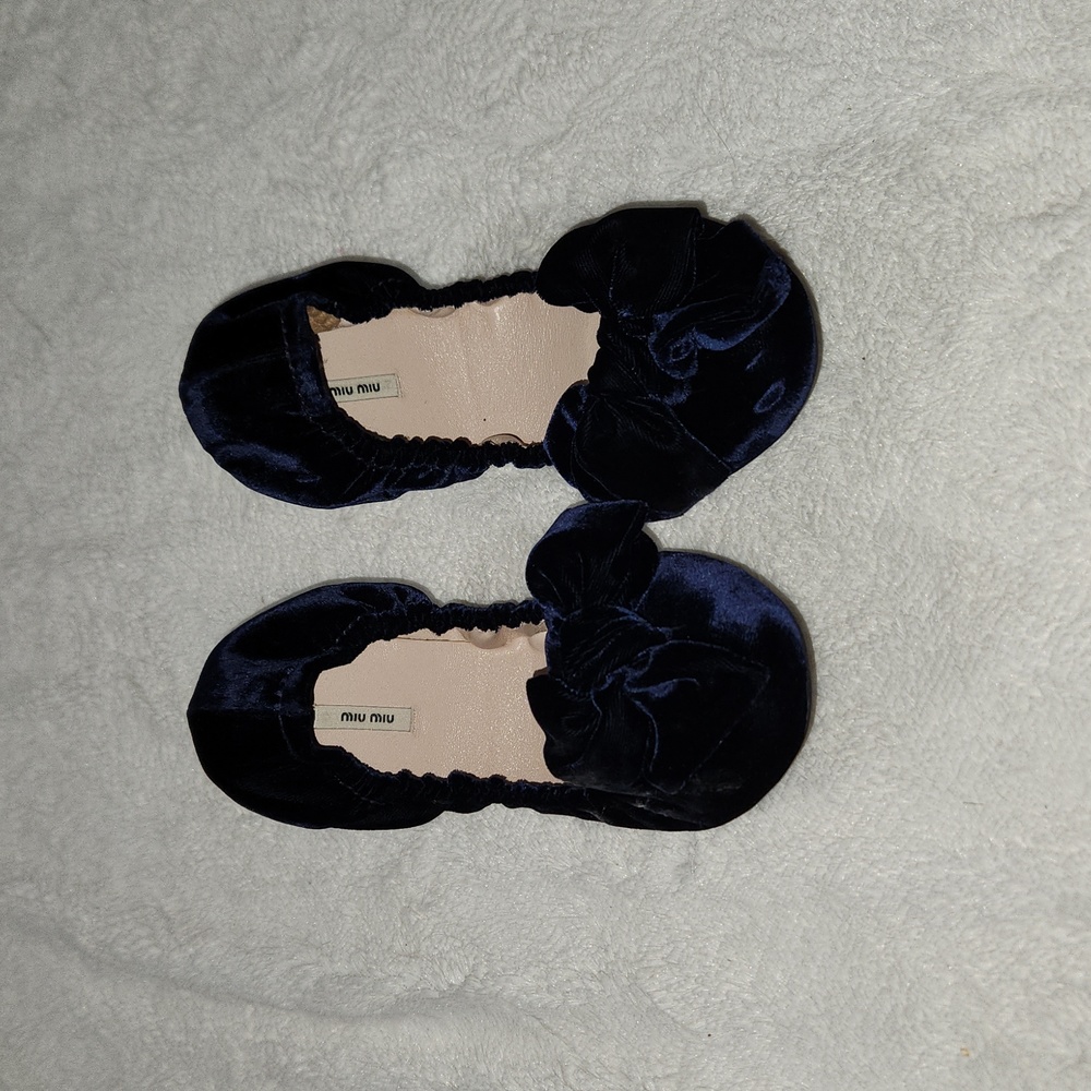 Miu Miu Navy Velvet Bow Ballet Flats